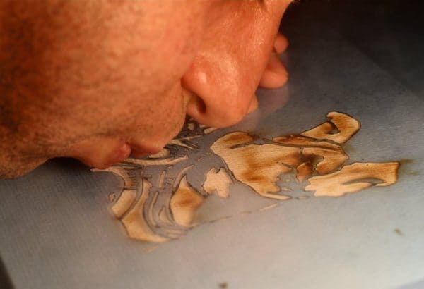 Painting With Cannabis Smoke Is Insanely Beaufitful To Watch