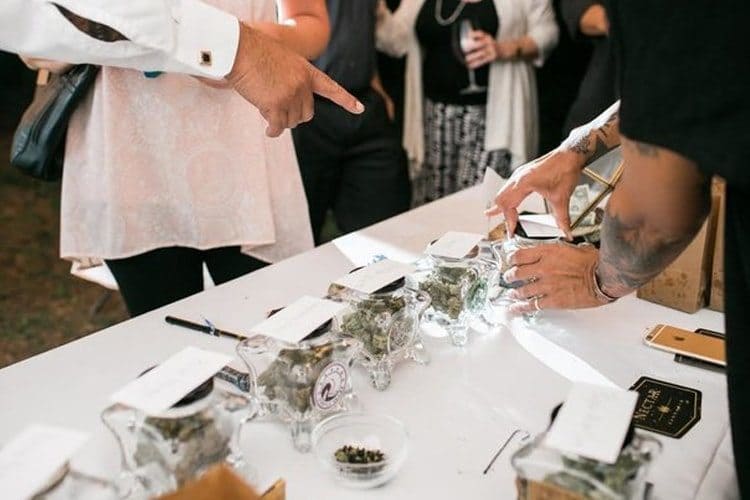 Guide to Having the Ultimate 420 Wedding