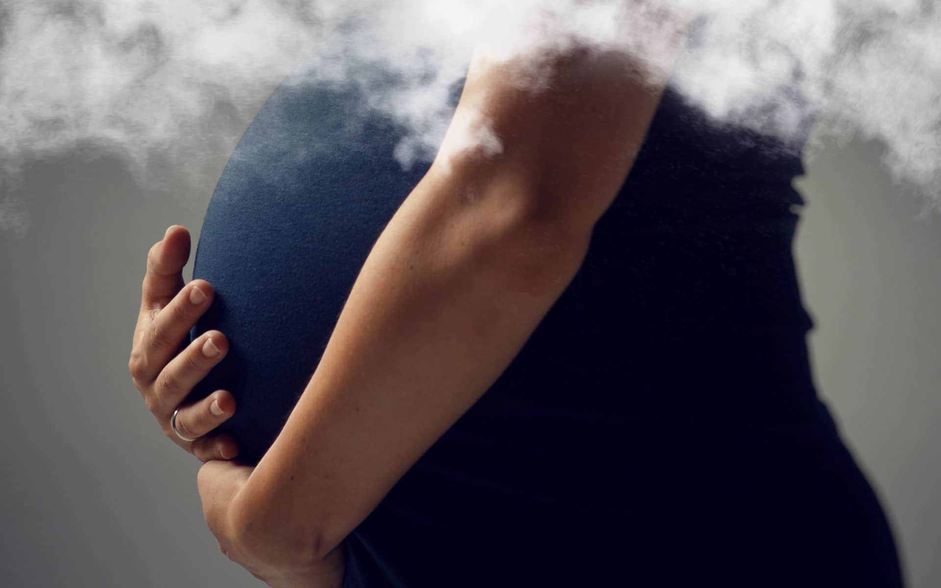 These Women Are Smoking Weed While Pregnant