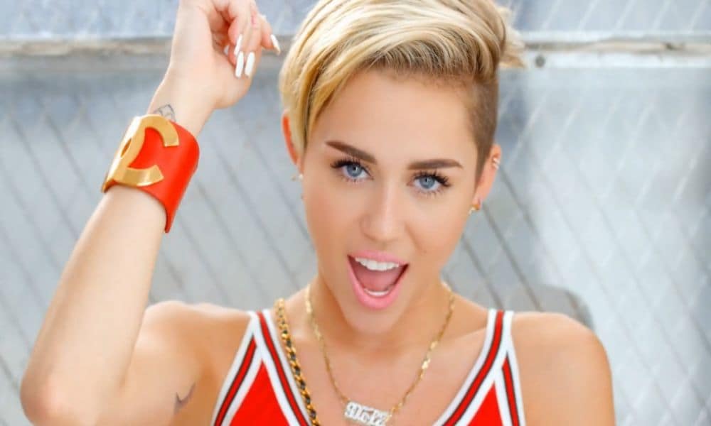 Does Miley Cyrus Smoke Weed?